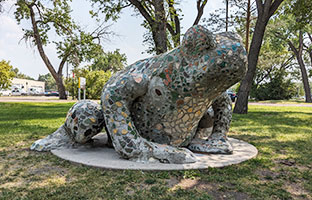Popular sculpture at U of Regina gets renovated