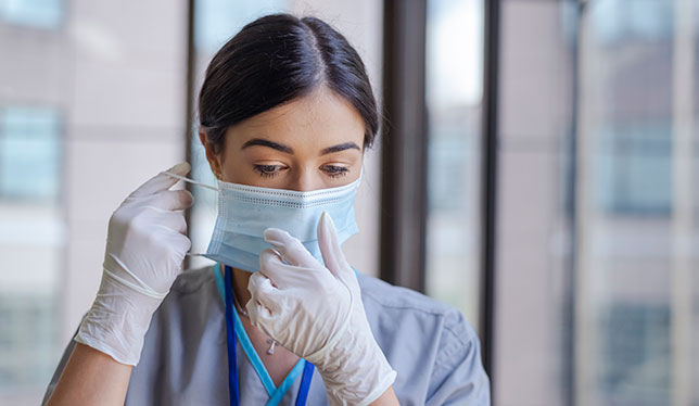lady surgeon